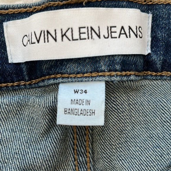 Calvin Klein jeans shorts - Picture 4 of 7
